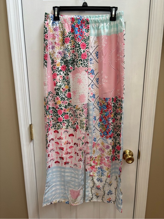 Pants - Boutique Unbrand Pink Multi Colored Patchwork Floral Wide Leg Pants, Size L,NWOT